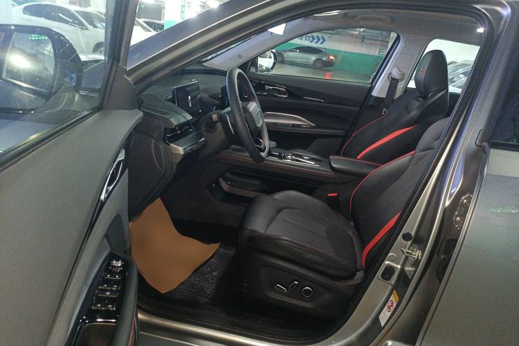 Used Oshan Z6 2022 Blue Whale 1.5T DCT Smart Edition
