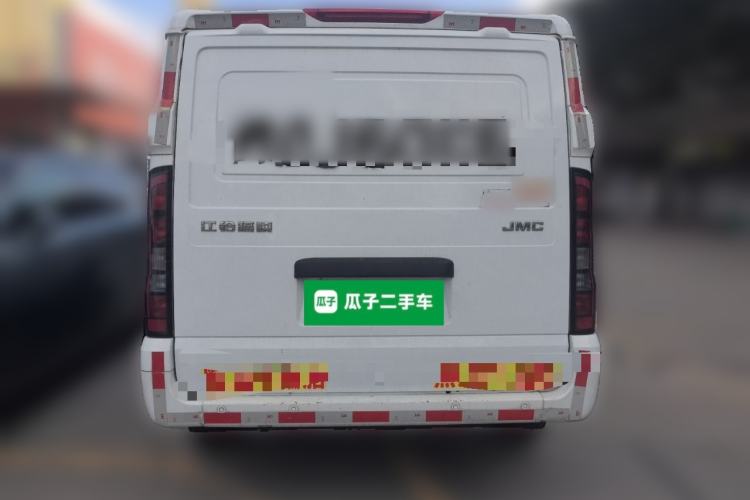 Used JMC Fushun 2022 2.0T Manual Van Short Wheelbase Low Roof 3-Seater