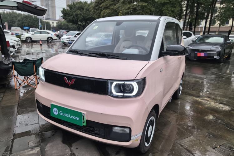 Used Wuling Hongguang MINIEV 2021 Macaron Sandwich Model 120 km Lithium Iron Phosphate