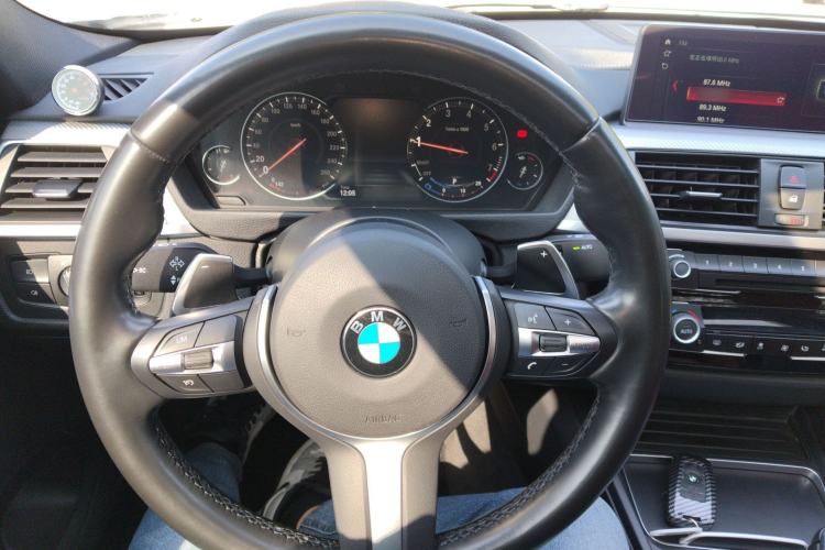 Used BMW 3 Series 2018 330i M Sport Night Edition
