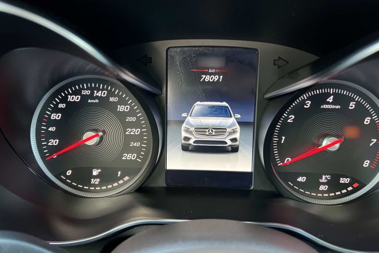 Used Mercedes-Benz GLC 2019 Facelift GLC 260 L 4MATIC Luxury Model
