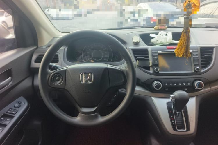 Used Honda CR-V 2012 2.0L two-wheel drive urban version
