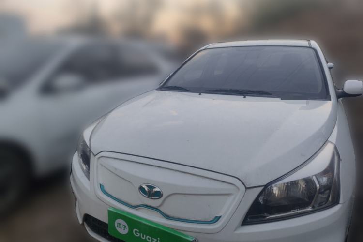 Used  300E 2017 Standard Model