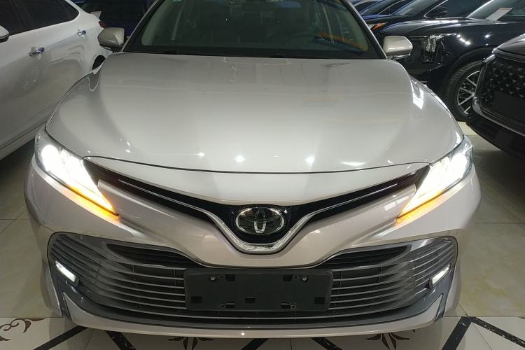 Used Toyota Camry 2019 2.0G Luxury Edition China VI Standard