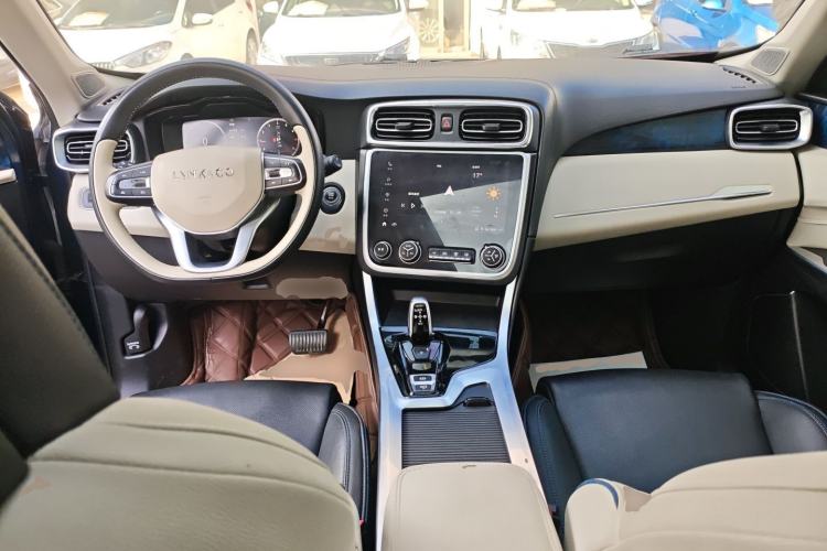 Used Lynk & Co 01 2019 2.0T Two-Wheel Drive Zhaopu Version China VI Standard
