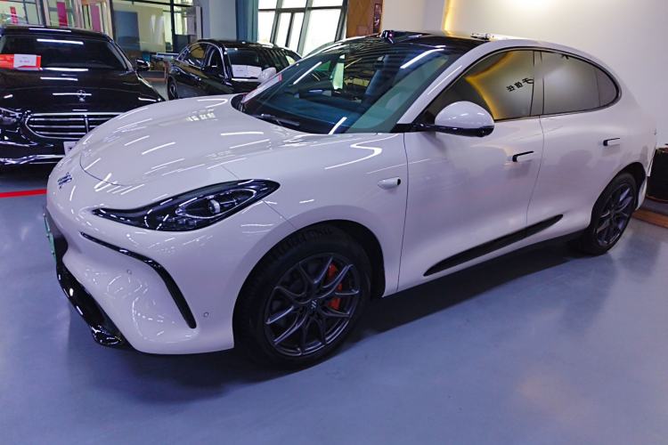 Used  LS6 2023 Max Long-Range Version
