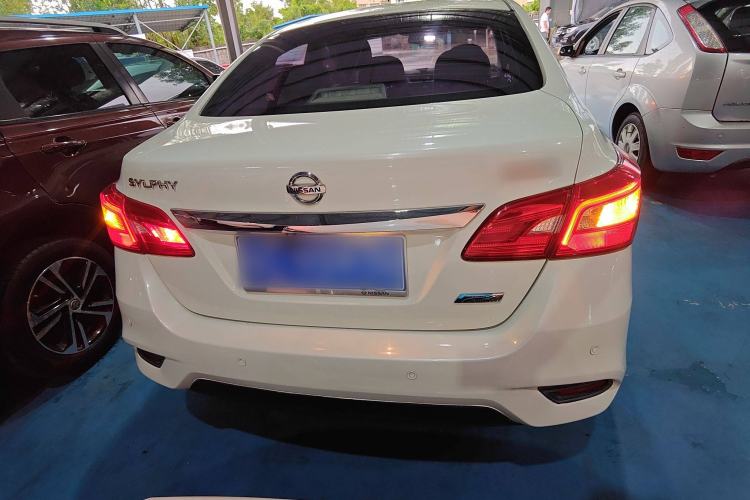 Used Nissan Sylphy 2019 1.6XV CVT Smart Connect Luxury Edition China VI Standard
