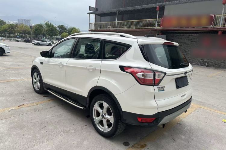 Used Ford Kuga 2018 EcoBoost 180 Two-Wheel-Drive Platinum Edition