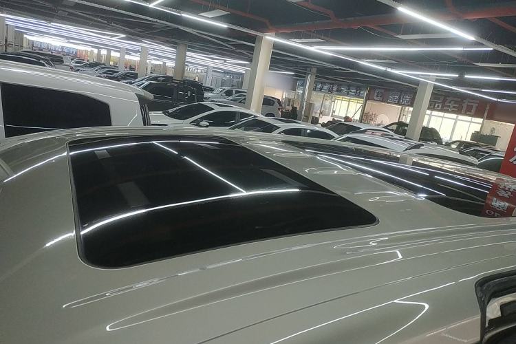 Used Buick GL8 2020 ES Land Cruiser 653T Luxury Model
