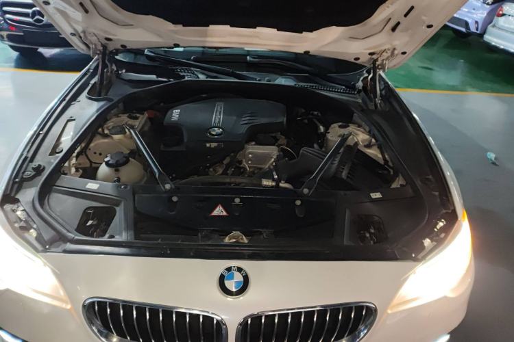 Used BMW 5 Series 2014 525Li Luxury Design Package