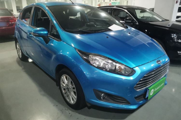 Used Ford Fiesta 2013 Hatchback 1.5L Automatic Fashion Edition

