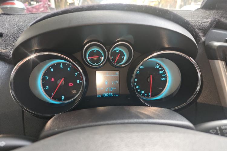 Used Changan CS35 2015 1.6L Manual Luxury Model China IV Standard
