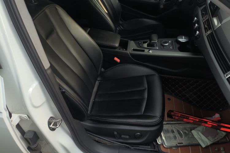 Used Audi A4L 2019 40 TFSI Ambition China VI