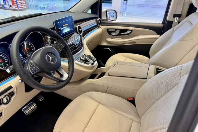 Used Mercedes-Benz V-Class 2018 V 260 Prestige Edition China V
