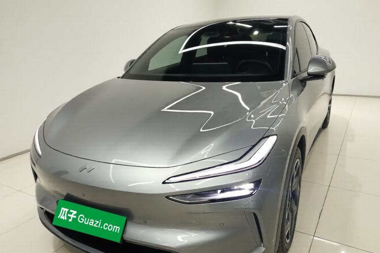 Used ONVO L60 2024 60 kWh Rear-Drive Version