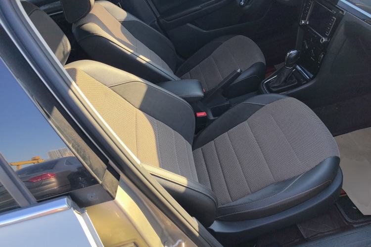 Used Volkswagen C-TREK 2017 1.6L Automatic Comfort Model
