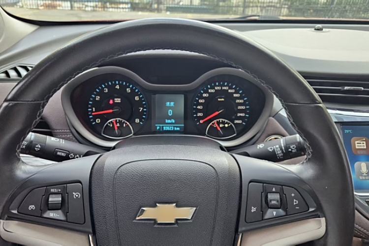 Used Chevrolet Malibu 2016 2.0L Automatic Luxury Edition
