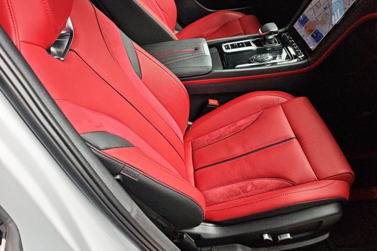 Used Hongqi H6 2023 2.0T ZhiShang Version