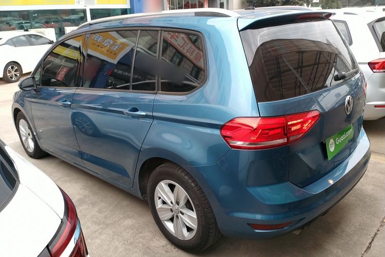 Used Volkswagen Touran 2018 Volkswagen Touran L 280TSI DSG Style Edition 7 Seats China VI Standard