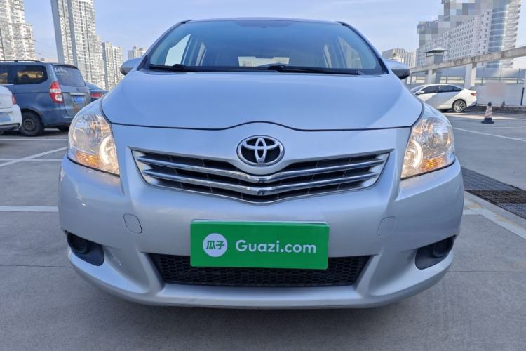 Used Toyota Verso 2014 Starlight 180E CVT Elite Edition