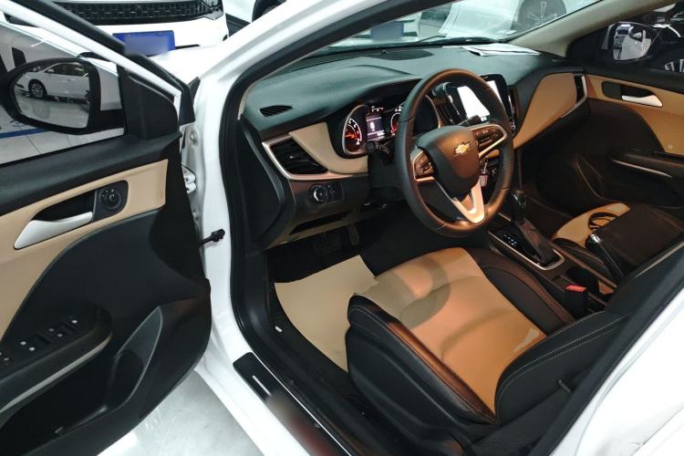 Used Chevrolet Monza 2020 320 Automatic Enjoyment Edition