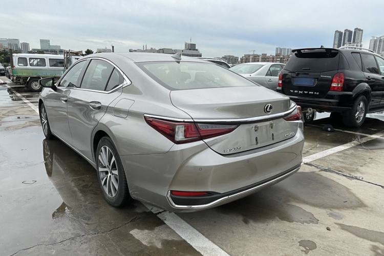 Used Lexus ES 2018 200 Luxury Edition China V Standard
