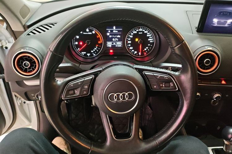 Used Audi A3 2020 Restyled Sportback 35 TFSI Entry-Level China VI Emission Standard
