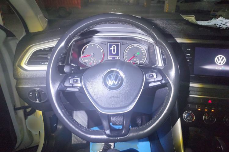 Used Volkswagen T-ROC 2022 280TSI DSG Two-Wheel Drive Elite PLUS
