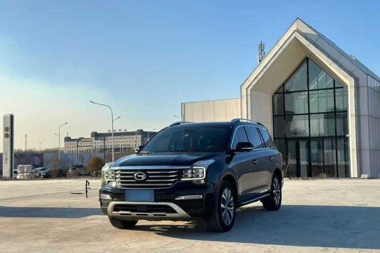 Used GAC Trumpchi GS8 2017 320T Two-Wheel Drive Luxury Smart Connectivity Version (7 Seats)
