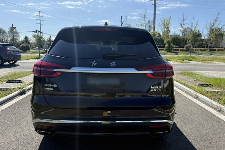 Used Hongqi HS5 2022 Facelifted Version 2.0T Smart Connect Flagship All-Wheel-Drive Edition
