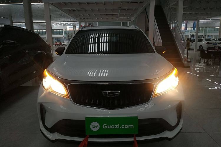 Used Geely Auto Vision X3 2021 PRO 1.5L CVT Deluxe Model
