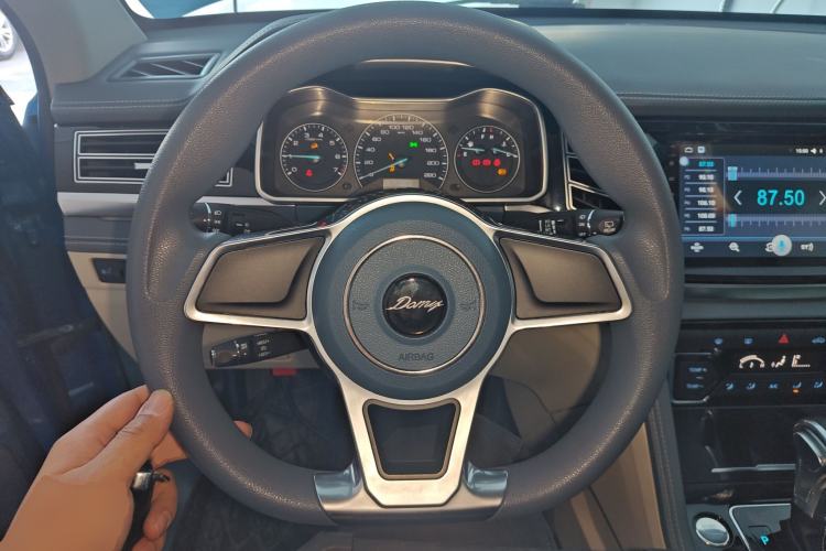 Used Zotye Domy X7 2017 1.8T DCT Luxury Model