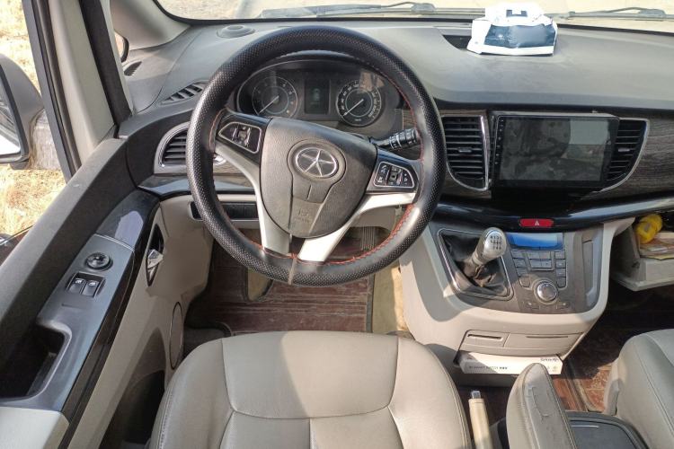 Used  Refine M5 2013 2.0T Gasoline Manual Business Edition
