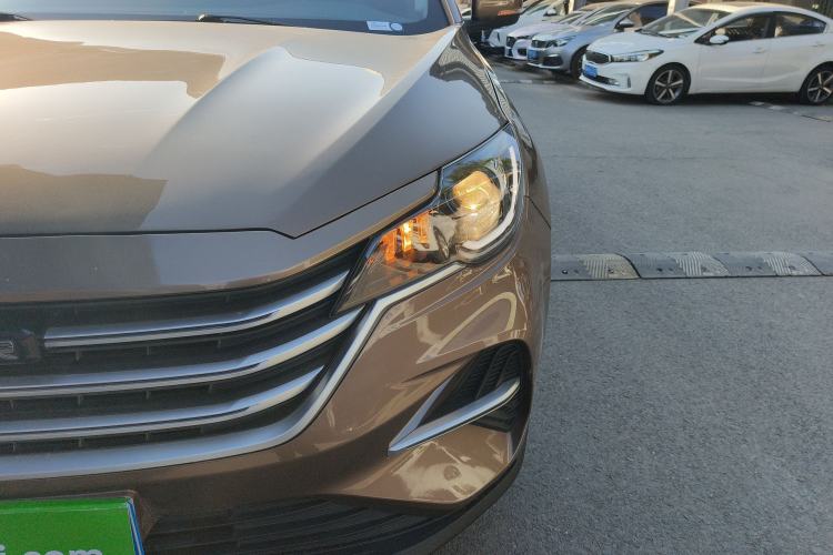 Used JETOUR X70M 2020 Revised Version 1.5T DCT Companion Edition 5 Seats