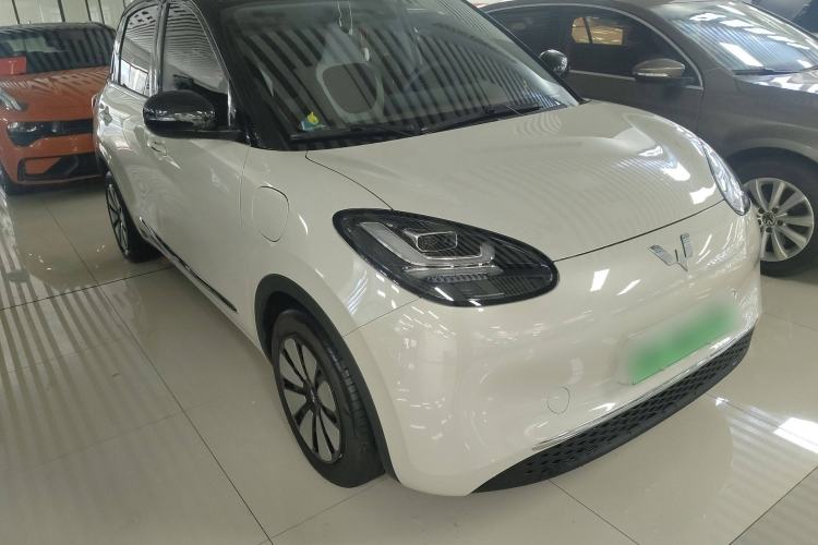 Used Wuling Bingo 2023 333 km Lingxi Connected+ Version
