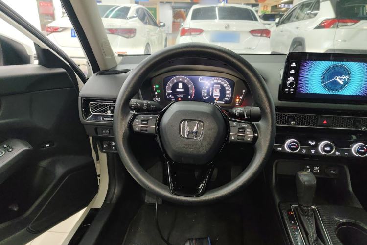 Used Honda Civic 2023 240TURBO CVT Dynamic · Center Stage Special Edition