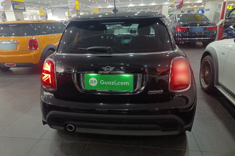 Used  MINI 2023 Updated 1.5T COOPER Artist
