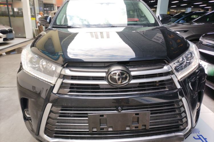 Used Toyota Highlander 2018 2.0T Four-Wheel Drive Prestige Version 7 Seats China VI Standard
