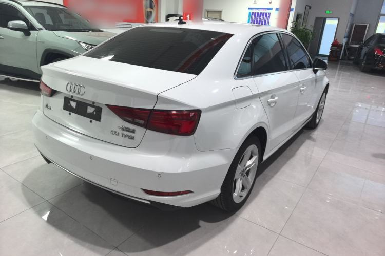 Used Audi A3 2020 Restyled Limousine 35 TFSI Ambition Version China VI
