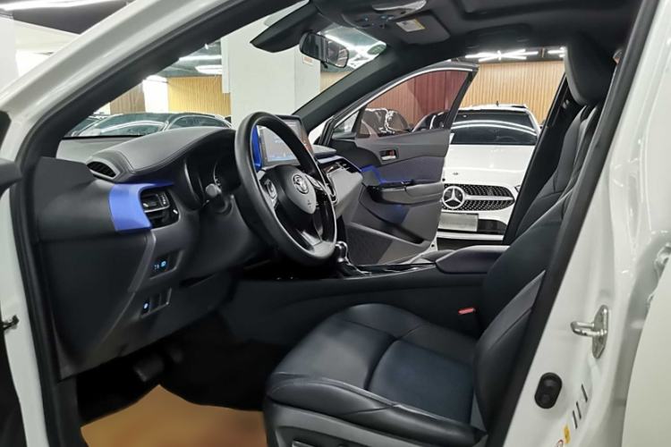 Used Toyota C-HR 2020 2.0L Leading Edition
