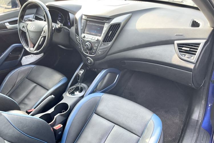 Used Hyundai Veloster 2012 1.6T Automatic Luxury Edition
