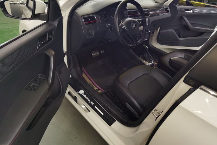 Used Volkswagen Santana 2019 Haval H6 1.5L Automatic Comfort Edition China VI Standard