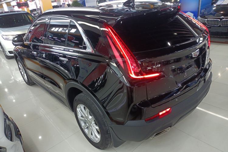 Used Cadillac XT4 2021 28T Two-Wheel Drive Tech Edition