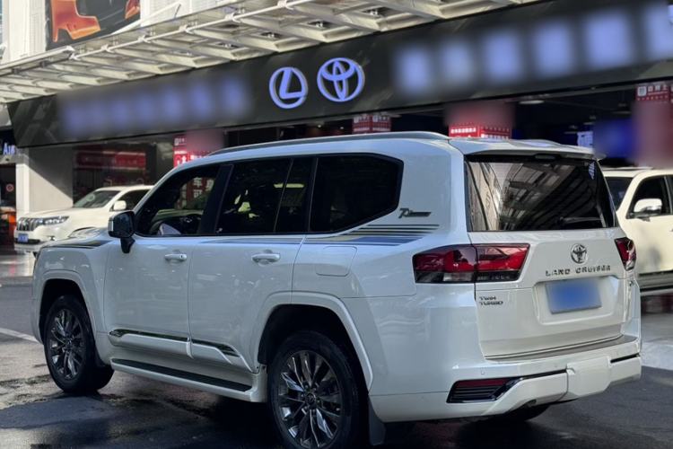 Used Toyota Land Cruiser 2022 3500 3.5T GXR with 20 Wheels Velvet Finish No Creep—Middle East
