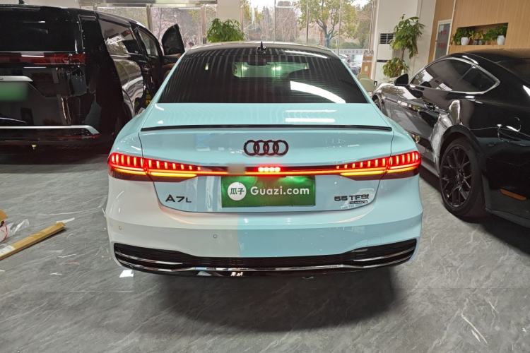 Used Audi A7L 2022 45 TFSI S-line Dream-Building Edition
