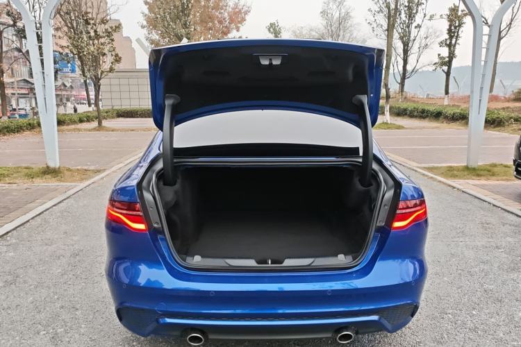 Used Jaguar XEL 2020 2.0T 200 PS R-DYNAMIC S Advanced Sport Edition
