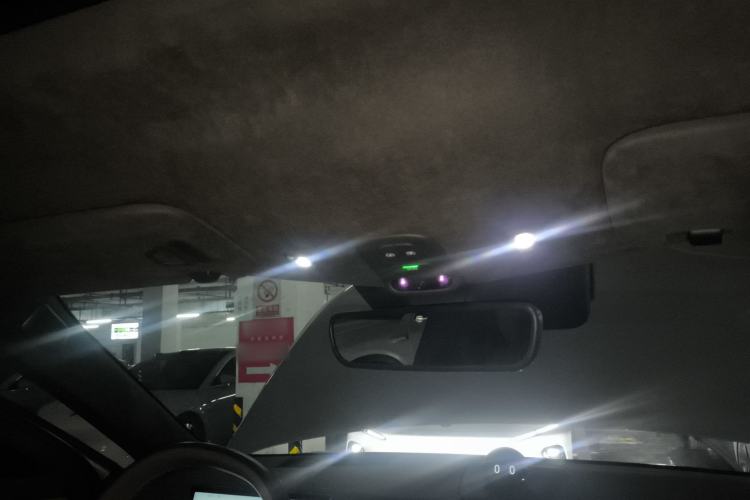 Used Nio ES8 2023 75 kWh Executive Edition
