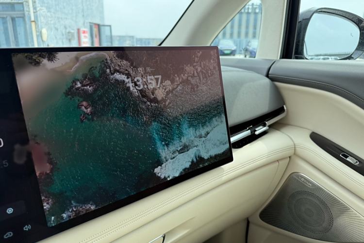 Used VOYAH Dream 2025 PHEV Four-Wheel-Drive Flagship Kunpeng Edition