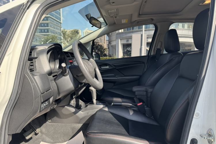 Used Honda Fit 2016 1.5L LXS CVT Comfort Sunroof Version
