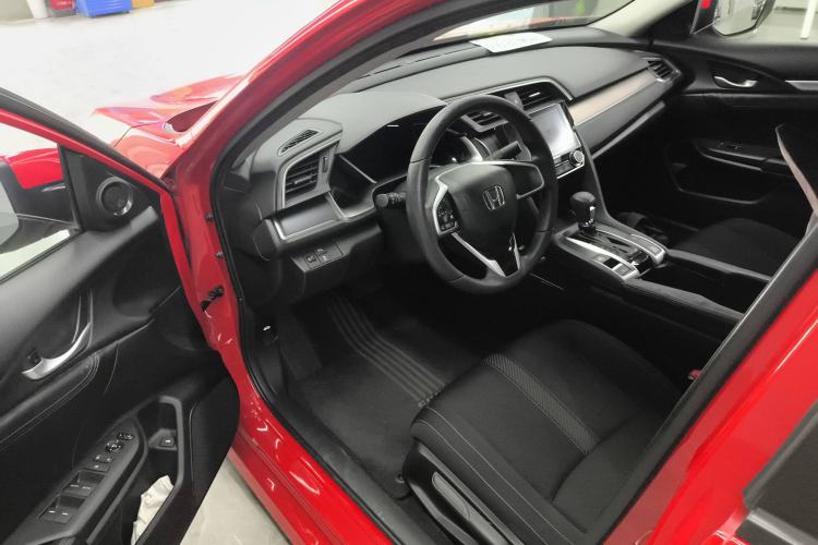 Used Honda Civic 2016 220TURBO CVT Luxury Edition
